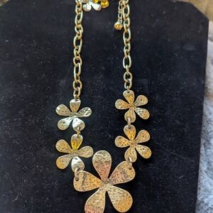 Lot 194 Flower Necklace W/Pierced Earrings